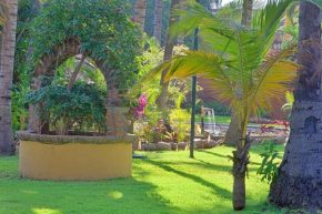 Hermoso alojamiento en los Tules, frente al mar en medio de hermosos jardines, es Unico!!!